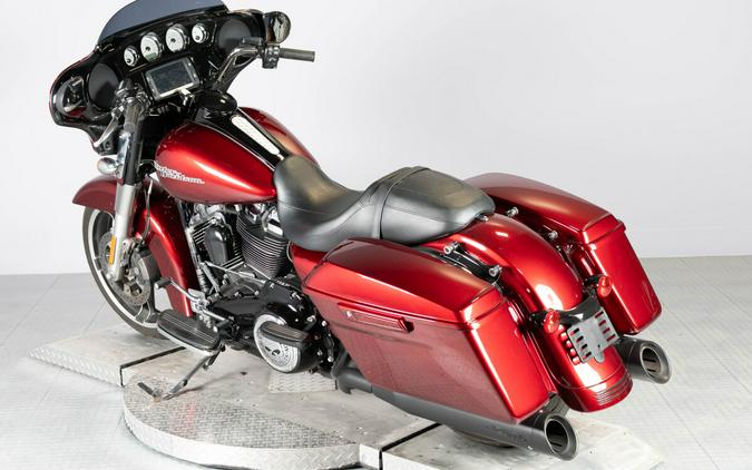 2017 Harley-Davidson Street Glide Special