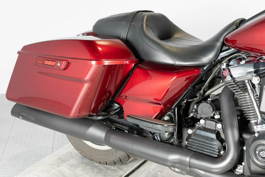 2017 Harley-Davidson Street Glide Special