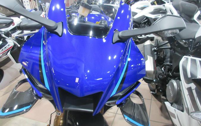 2026 YAMAHA YZF-R1