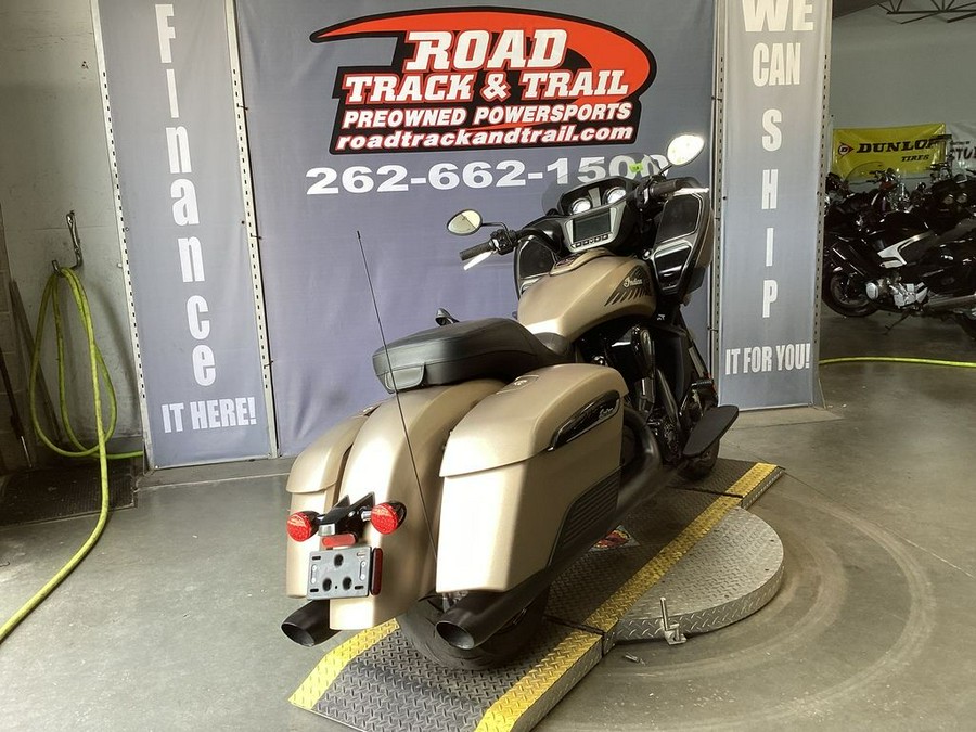 2020 Indian Motorcycle® Challenger Dark Horse Sandstone Smoke