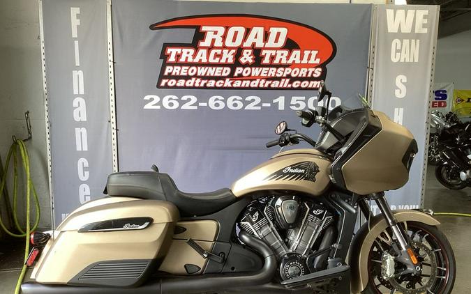 2020 Indian Motorcycle® Challenger Dark Horse Sandstone Smoke