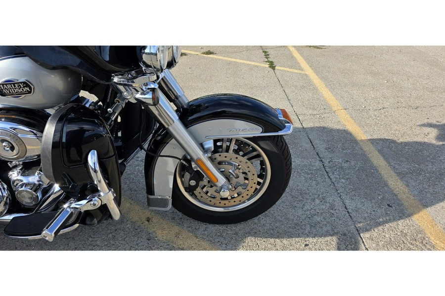 2013 Harley-Davidson® TRI GLIDE ULTRA CLASSIC