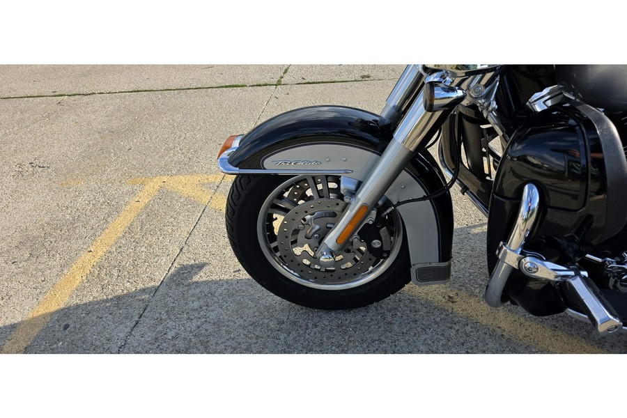 2013 Harley-Davidson® TRI GLIDE ULTRA CLASSIC
