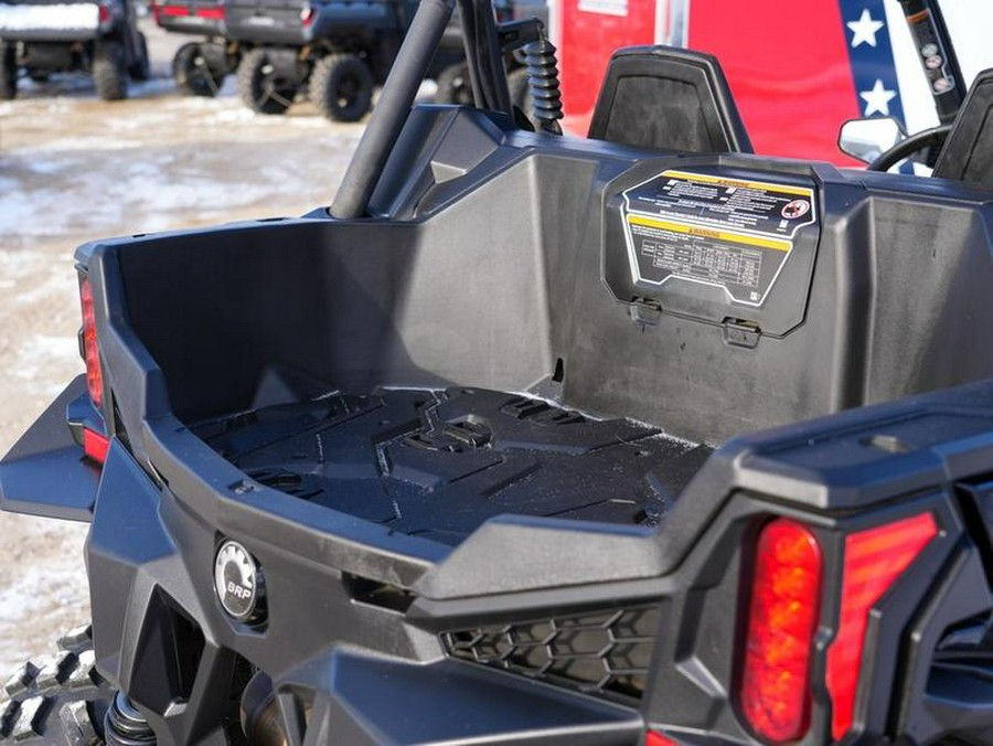 2022 Can-Am® Maverick Trail DPS 1000