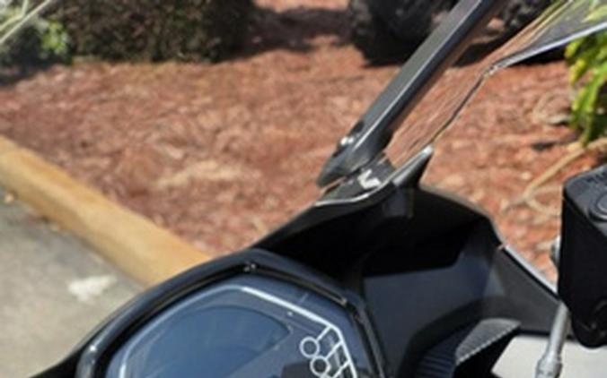 2026 TRIUMPH Daytona 660 Aluminium Silver / Sapphire Black