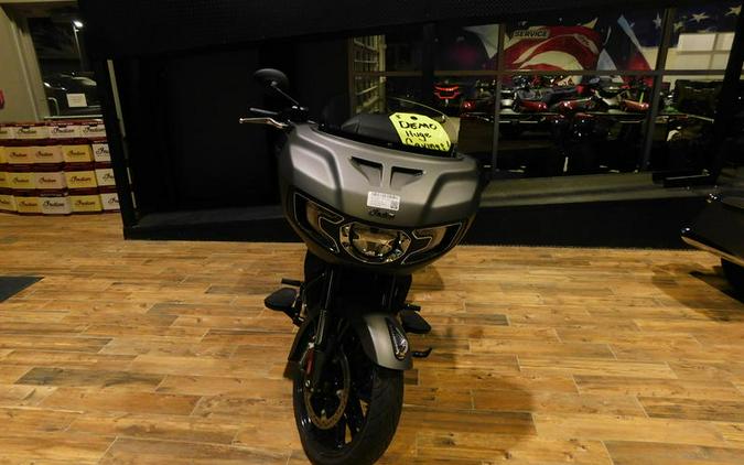 2024 Indian Motorcycle® Challenger® Titanium Smoke