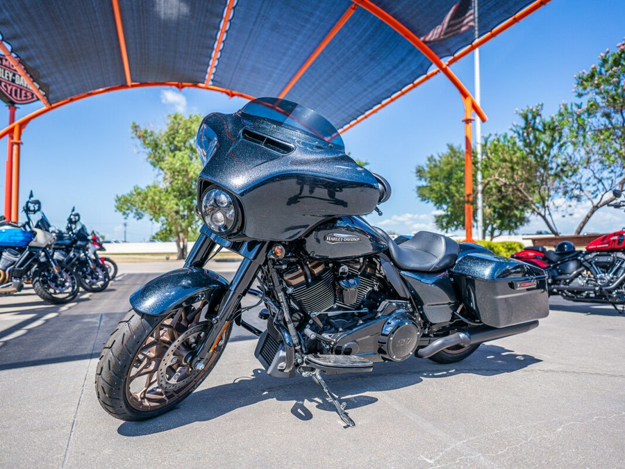 Custom Painted 2023 Street Glide ST