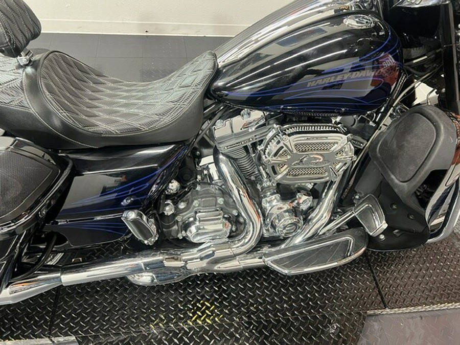 FLHXSE 2016 CVO™ Street Glide®
