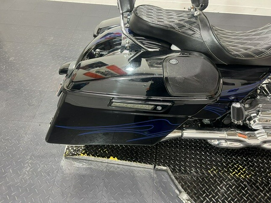 FLHXSE 2016 CVO™ Street Glide®