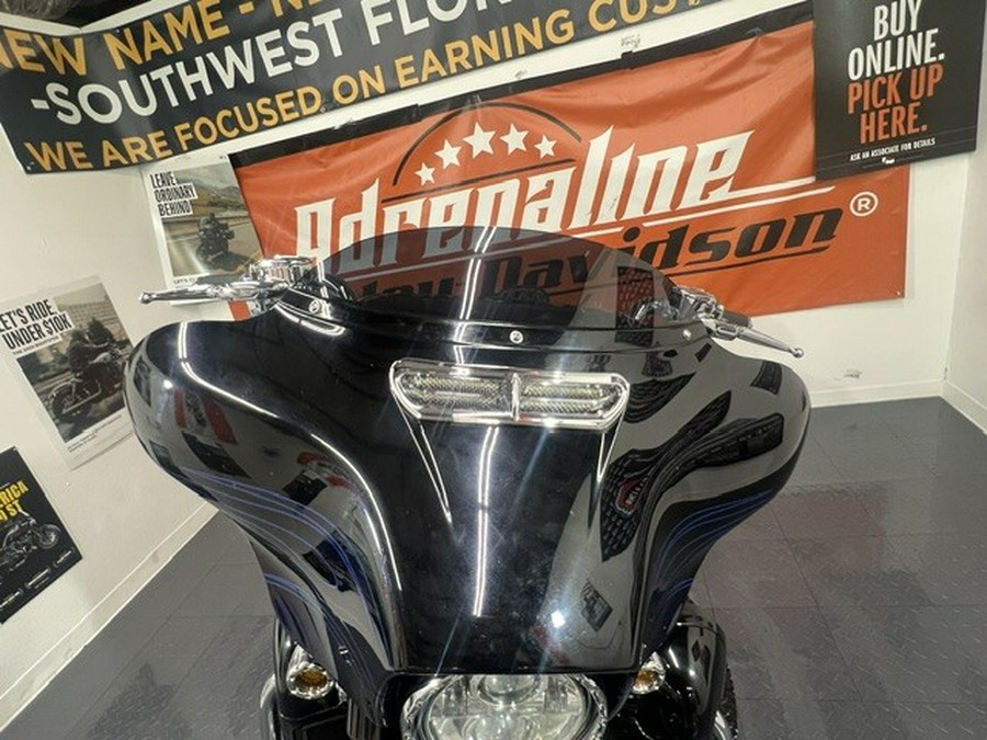 FLHXSE 2016 CVO™ Street Glide®