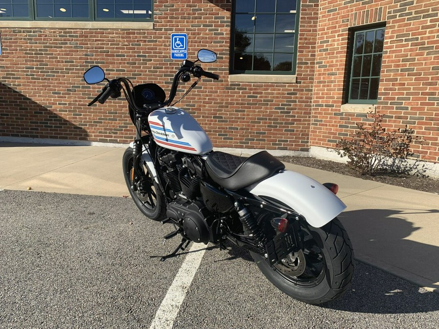 Harley-Davidson® Iron 1200™ 2021 XL 1200NS Stone Washed White Pearl