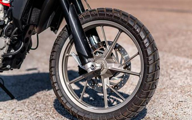 2013 Husqvarna TR 650 Strada