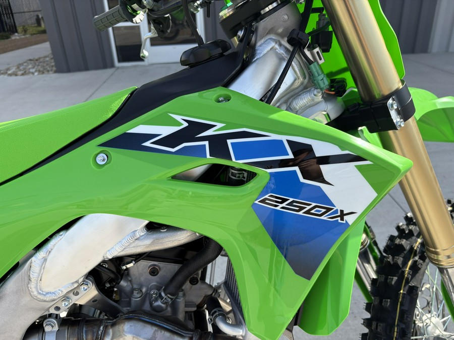 2026 KAWASAKI KX250X - A004115