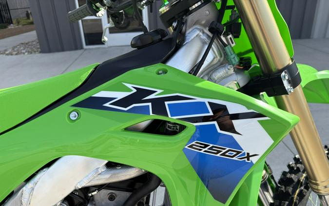 2026 KAWASAKI KX250X - A004115
