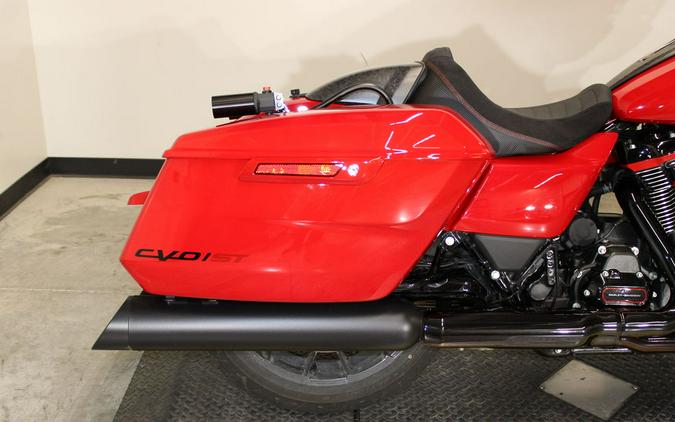 2025 Harley-Davidson® FLTRXSTSE - CVO™ Road Glide® ST
