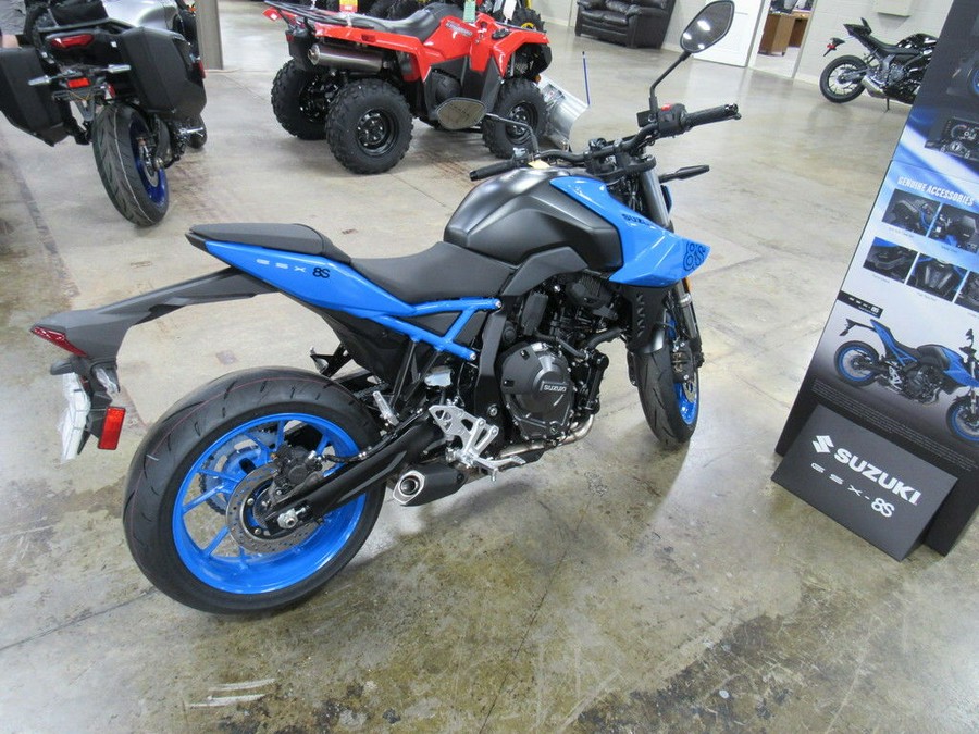 2023 Suzuki GSX-8S