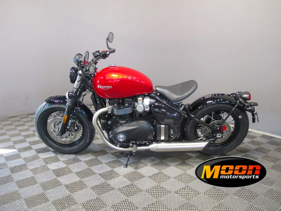 2024 Triumph Bonneville Bobber Red Hopper