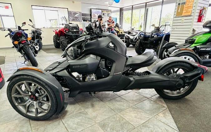 2023 Can-Am Ryker ACE 900