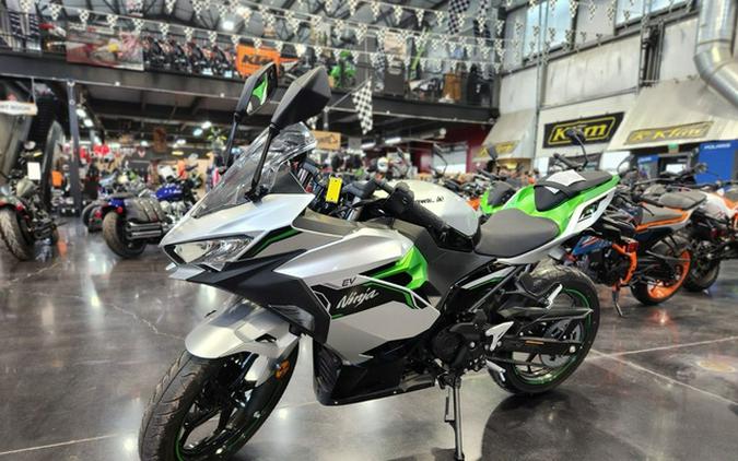 2024 Kawasaki Ninja e-1 ABS