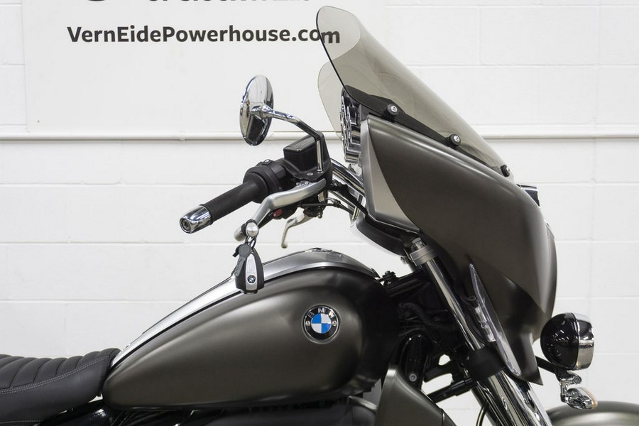 2022 BMW R 18 Transcontinental Manhattan Metallic Matt