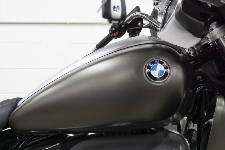 2022 BMW R 18 Transcontinental Manhattan Metallic Matt