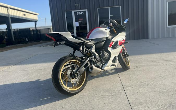 2022 YAMAHA YZF-R7 - A004595