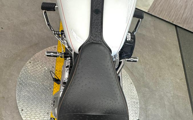 2021 FLSB Sport Glide®