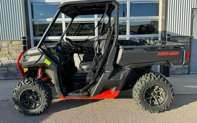 2019 Can-Am Defender XT-P HD10