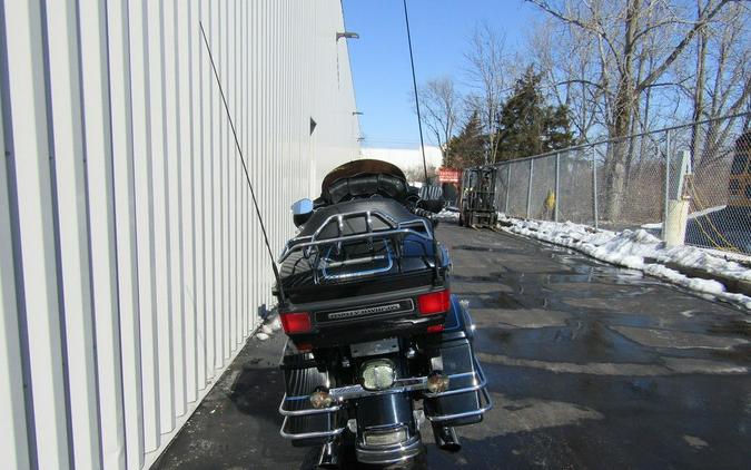 2010 Harley-Davidson® FLHTCU - Ultra Classic® Electra Glide
