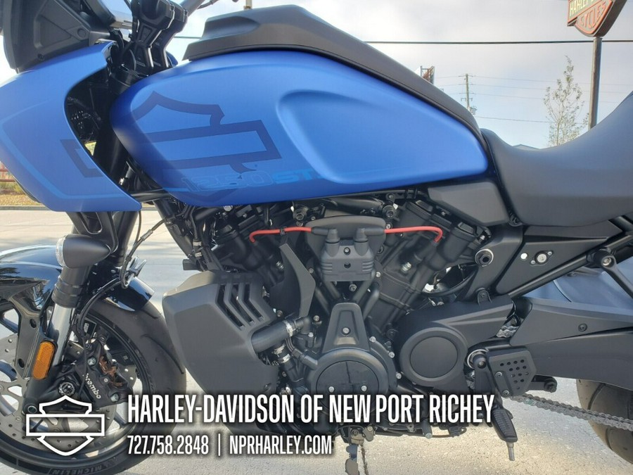 2026 Harley-Davidson® Pan America® 1250 ST