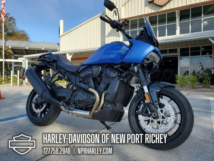 2026 Harley-Davidson® Pan America® 1250 ST