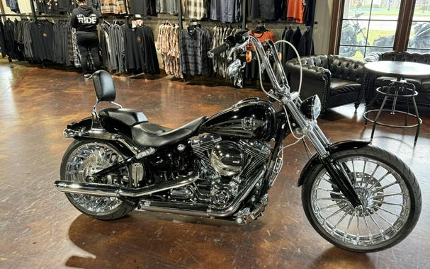 2016 Harley-Davidson® Breakout®