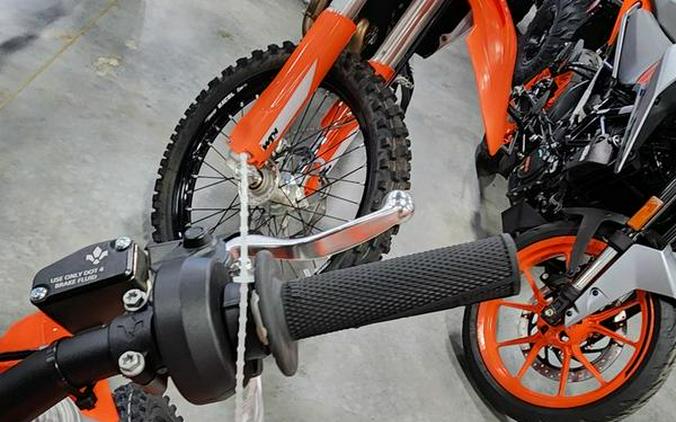 2024 KTM SX-E 5