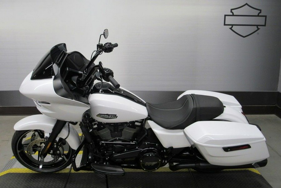 2024 Harley-Davidson® FLTRX - Road Glide®