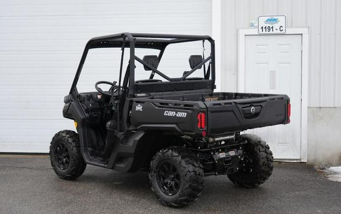2025 Can-Am® Defender DPS HD9 Stealth Black