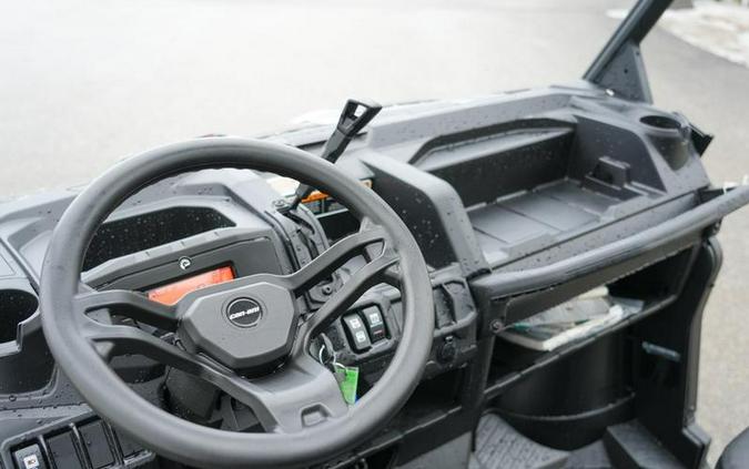 2025 Can-Am® Defender DPS HD9 Stealth Black