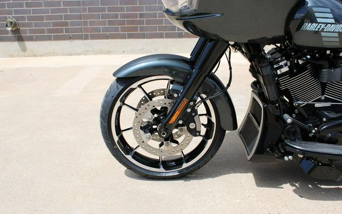2026 Harley-Davidson® FLTRT - Road Glide® 3