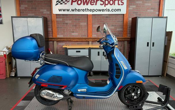 2022 Vespa GTS 300 HPE