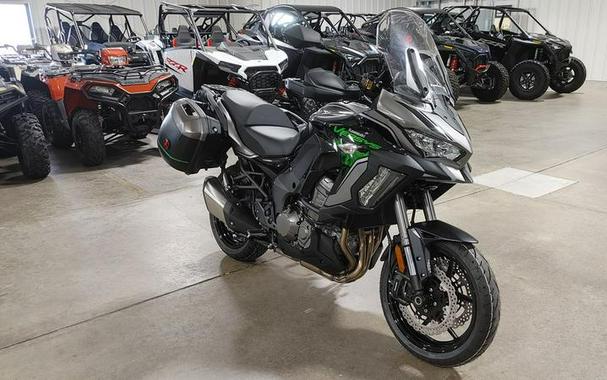 2023 Kawasaki Versys® 1000 SE LT+