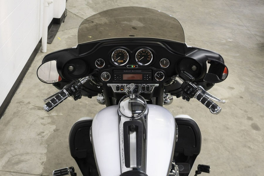 2009 Harley-Davidson® FLHTCU - Ultra Classic® Electra Glide®