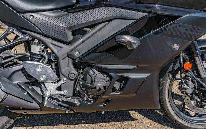2021 Yamaha YZF-R3 ABS