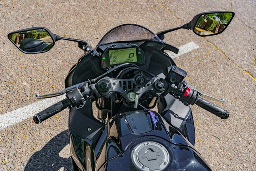 2021 Yamaha YZF-R3 ABS