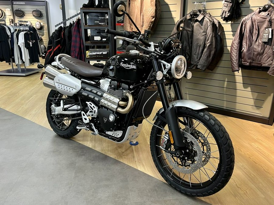 2023 Triumph Scrambler 1200 XC Sapphire Black