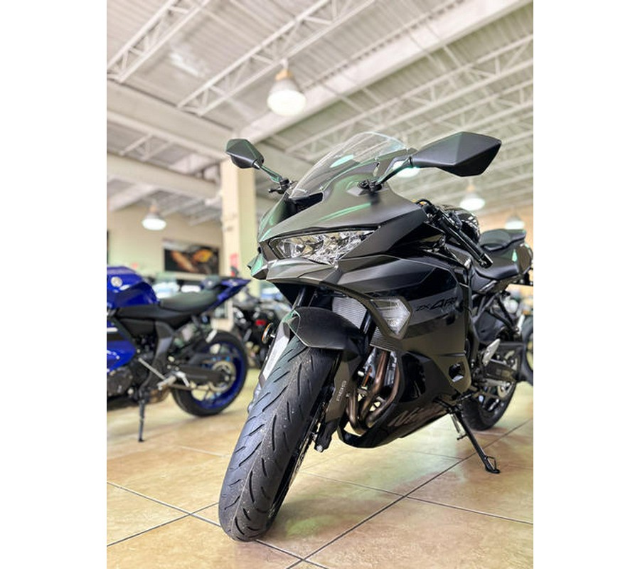 2026 Kawasaki Ninja® ZX™-4RR ABS