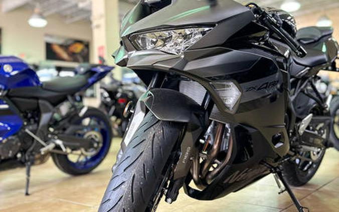 2026 Kawasaki Ninja® ZX™-4RR ABS
