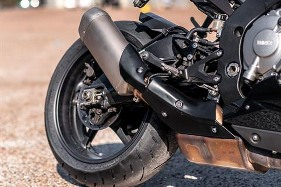 2016 Yamaha YZF-R1S