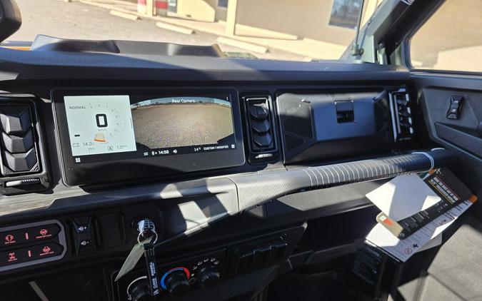 2026 Can-Am Defender MAX Limited HD11