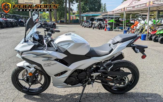 2025 Kawasaki Ninja 500