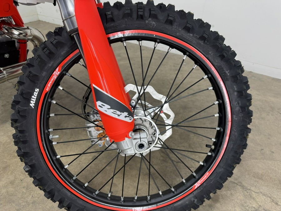 2026 Beta 300 Xtrainer - 002026