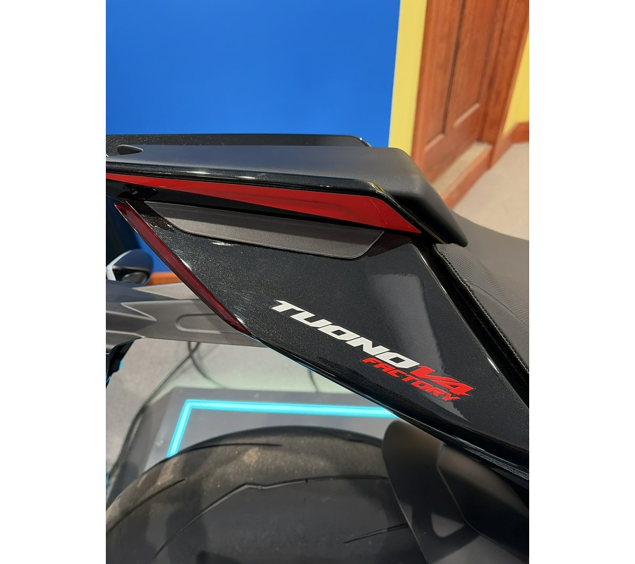 2024 Aprilia Tuono V4 Factory 1100